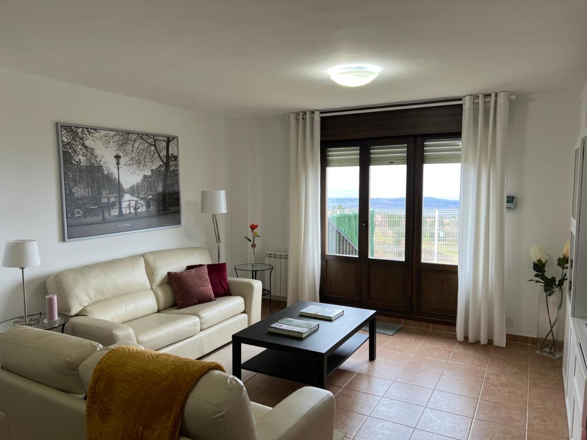 Apartamento Precioso bajo con jardín, junto al campo de Golf Sojuela Exterior foto